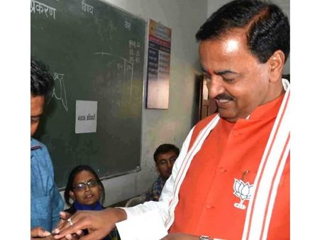 यूपी चुनाव 2017: बीजेपी के प्रदेश अध्यक्ष केशव प्रसाद मौर्य पर दर्ज हुआ मुकदमा, जानिए क्या है मामला?