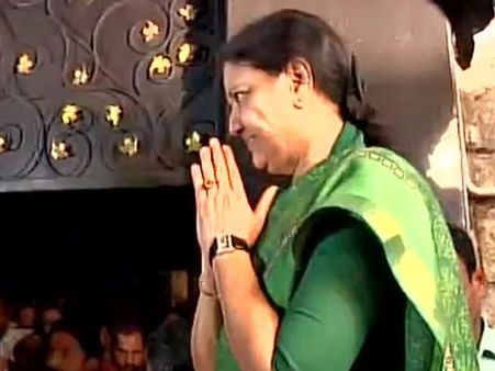 पनीरसेल्वम की 'बगावत', तमिलनाडु में हाई-वोल्टेज राजनीतिक ड्रामा