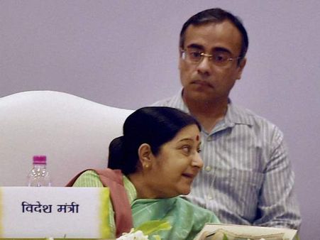 सुषमा स्वराज ने कहा- कराची से गायब मुस्लिम धर्म गुरुओं का मुद्दा पाक के समक्ष उठाया