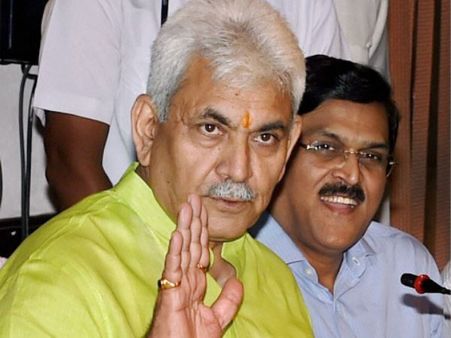 विकीपीडिया ने मनोज सिन्हा को बना दिया यूपी का सीएम, बाद में हटाई जानकारी