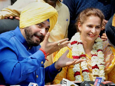 नवजोत सिंह सिद्धू को कैप्टन ने आर्काइव्स एवं म्यूजियम विभाग में भेजा