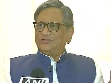 बीजेपी में आने के बाद कांग्रेस पर बरसे एसएम कृष्णा, मोदी की जमकर तारीफ