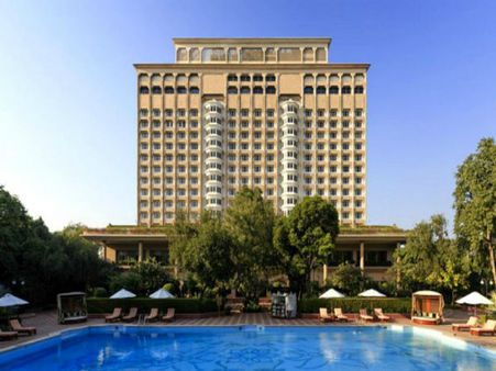 ताज होटल की होगी नीलामी, ली मेरिडियन का लाइसेंस होगा कैंसिल