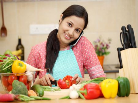 रेखायें सिर्फ हाथों में ही नहीं बल्कि मस्तक पर भी होती हैं....