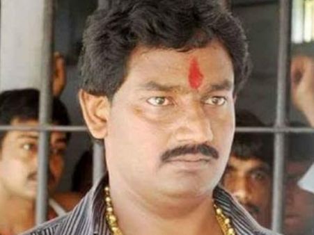 पटना: जेल में कैद है ये बाहुबली MLC फिर भी लाखों-करोड़ों की करता है हफ्ता वसूली