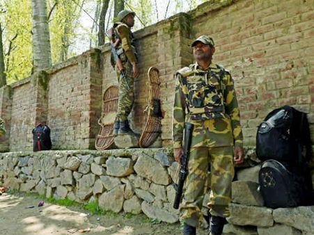 दो माह बाद भी सीआरपीएफ को नहीं मिला है इसका मुखिया