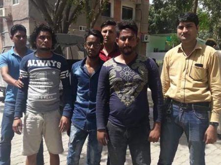 गोलगप्‍पे नहीं खिलाए तो 18 बार चाकू मार कर दी हत्‍या