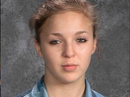 नाबालिगों की शादी पर रिसर्च कर 50 साल का टीचर 15 साल की छात्रा को लेकर चंपत