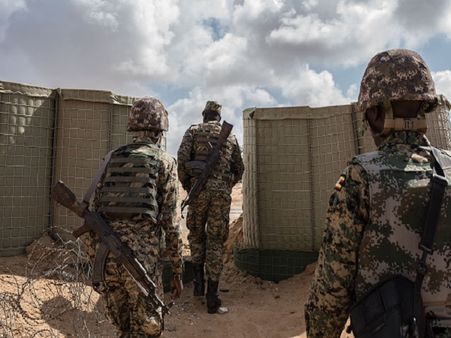 सोमालिया: सेना ने समुद्री लुटेरों से 8 भारतीयों को छुड़ाया