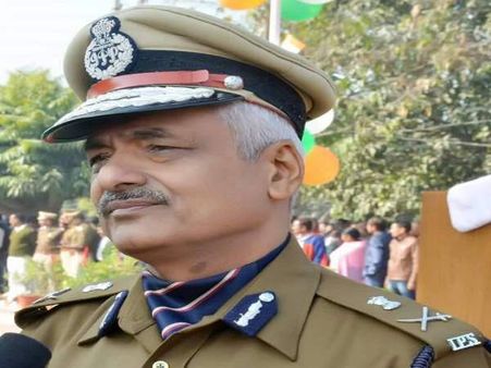 जावीद अहमद की जगह सुलखान सिंह बने यूपी के नए डीजीपी, 12 आईपीएस अधिकारियों का तबादला