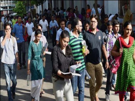 NEET UG 2018: सीबीएसई इस हफ्ते कर सकता है परीक्षा की तिथि का ऐलान, cbseneet.nic.in पर होगा जारी