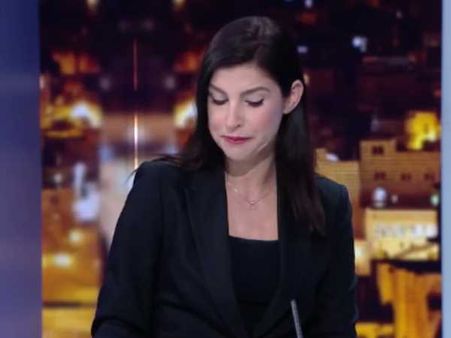 VIDEO: जब लाइव शो में बह निकले न्यूज एंकर के आंसू