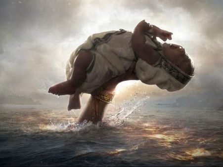 फिल्म मे नवजात बाहुबली बने बच्चे के बारे में ये बात जान चौंक जाएंगे