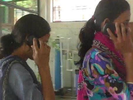 टेलिकॉम इंडस्ट्री को झटका, अगले 6 महीने में बंद होंगे 6 करोड़ SIM कार्ड, जानिए क्या है वजह?