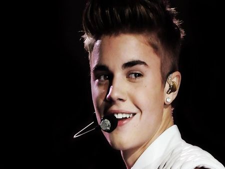 23 साल के जस्टिन बीबर कितना कमाते हैं, क्‍या जानते हैं आप?