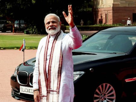 पीएम मोदी के नोटबंदी के कदम से भारतीय अर्थव्‍यवस्‍था को हुआ 5 लाख करोड़ का फायदा!