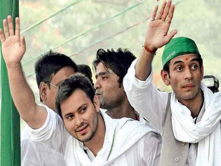 तेजप्रताप और तेजस्वी यादव के बॉडीगार्डों ने महिला के साथ की छेड़खानी, घर में घुसकर पीटा