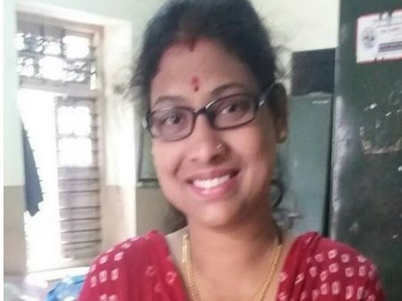 अपने बच्चों संग स्कूल जाने वाली मम्मी ने की दसवीं पास