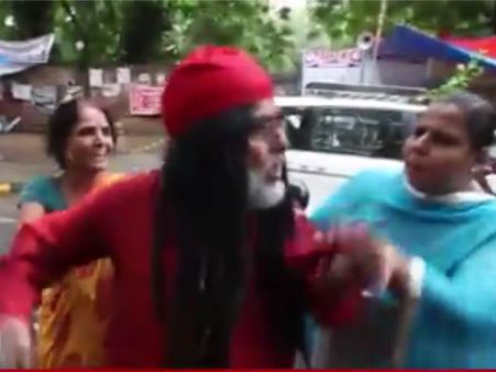 बिग बॉस शो से सस्ती लोकप्रियता हासिल करने वाले स्वामी ओम गिरफ्तार