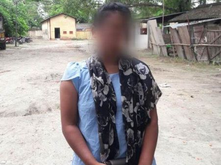 मुख्यमंत्री की रिश्तेदार है लड़की और शाहरुख खान नाम के प्रेमी की खातिर प्यार में किया ये काम...