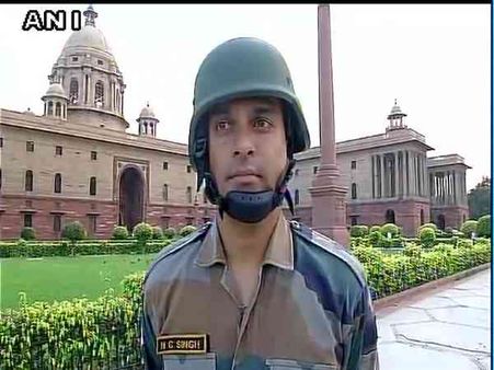 अब 'बैलिस्टक हेलमेट' पहनकर सीमा पर गश्त लगाएंगे सैनिक