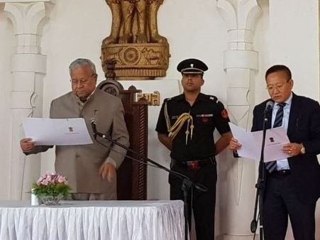 नागालैंड: विद्रोह के बीच टीआर जेलियांग ने ली सीएम पद की शपथ