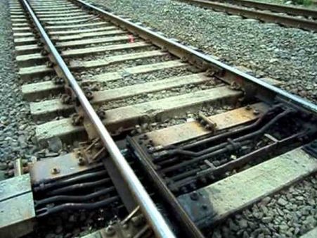 जानिए रेल दुर्घटना पर रोक लगाने के लिए मंत्रालय का 'जीपीएस प्लान'