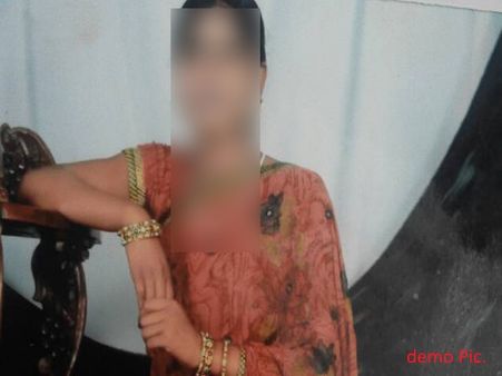 VIDEO: शादी के बाद नहीं मिले 20 हजार तो पत्नी को 25 हजार में बेचा!