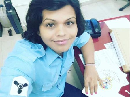 लिंग बदलवाने के बाद नौकरी से हटाई गई भारतीय नौसेना की नाविक ने PM को लिखा पत्र, जाएंगी सुप्रीम कोर्ट
