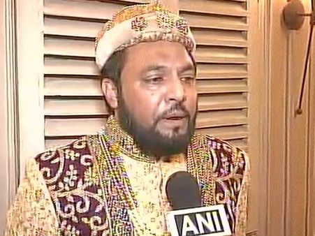 राम मंदिर-बाबरी मस्जिद मसले पर सामने आए बाबर के वशंज, रविशंकर की मध्यस्थता पर कही बड़ी बात