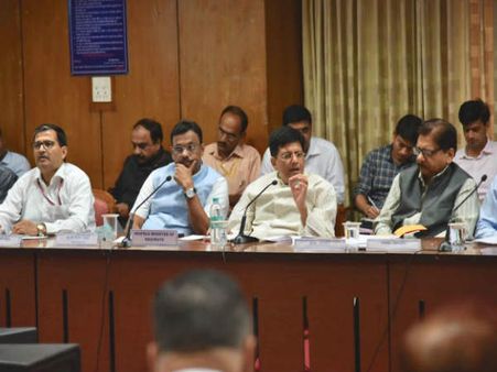 Mumbai Stampede: हादसे के बाद जागा रेलवे, लिए बड़े फैसले, जानिए क्‍या-क्‍या