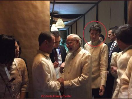 फिलीपींस: गाला डिनर में पीएम मोदी के पास से होकर निकले जस्टिन ट्रूडो और फिर शुरू हुआ मजाक उड़ना