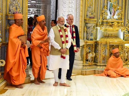 अक्षरधाम मंदिर की सिल्वर जुबली आज, पीएम मोदी होंगे शामिल