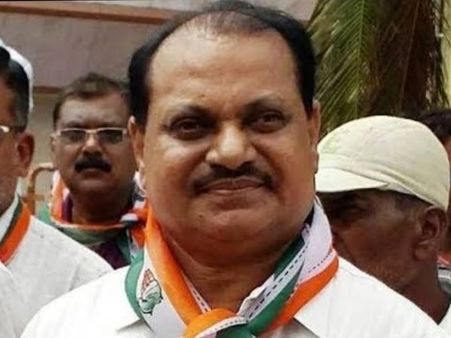 पूनाभाई डेढ़ाभाई गामित- व्यारा विधानसभा सीट से कांग्रेस के प्रत्याशी