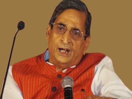 पैराडाइज पेपर्स: आरोपी BJP सांसद आरके सिन्हा ने एक न्यूजपेपर पर निकाली भड़ास, नोटिस भेज बताया सच!