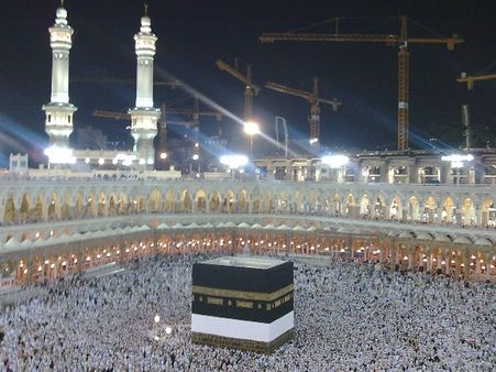 Eid e Milad 2017: पैगंबर मोहम्मद का आज जन्मदिन, मुस्लिम समुदाय के लिए खास है ये दिन