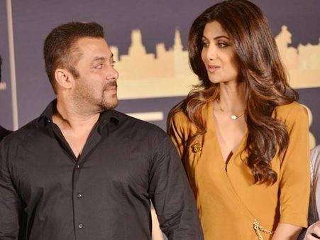 सलमान के कमेंट से भड़के दलित, 'टाइगर जिंदा है' के फाड़े पोस्टर