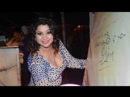 अजय देवगन का नाम लेकर ठगने वाली 'Miss Jammu' रही अनारा गुप्ता के खिलाफ जारी होगा रेड कॉर्नर नोटिस