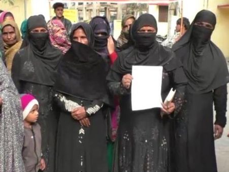 बाबरी विध्वंस: मुस्लिम महिलाओं ने उठाई अयोध्या में राम मंदिर बनाने की मांग