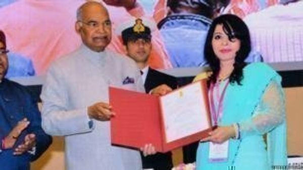 यास्मीन ख़ान: ख़ुदा ने मेरे हर ज़ख़्म पर मरहम लगा दिया