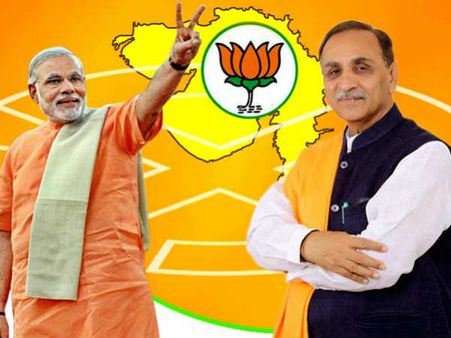 जीत के 3 दिन बाद गुजरात CM विजय रुपाणी ने मंत्रियों संग दिया इस्‍तीफा, अब बनेगी नई सरकार