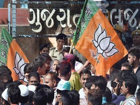 Gujarat Verdict: भाजपा जीती लेकिन हार गए सरकार में मंत्री रहे 5 बड़े नेता
