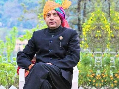 मुख्यमंत्री बनते ही जयराम ठाकुर ने बुलाई पहली मंत्रिमंडलीय बैठक, लिए गए कई अहम व कड़े फैसले