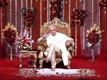 खीर खिलाने पर नहीं मिली कृपा तो ठोका निर्मल बाबा पर मुकदमा, HC से मिली राहत