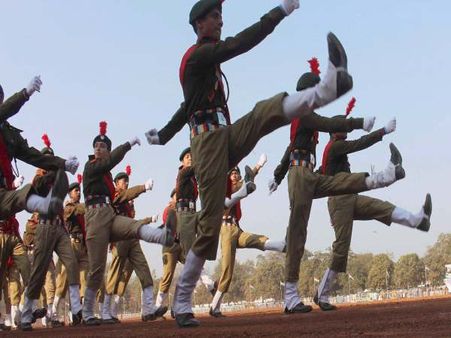 दाढ़ी रखने पर जामिया के 10 छात्रों को NCC कैंप से निकाला