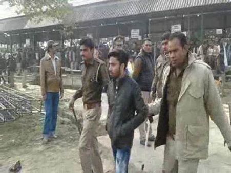 VIDEO UP Civic Polls Result 2017: वोट काउंटिंग के समय आपस में भिड़े समर्थक