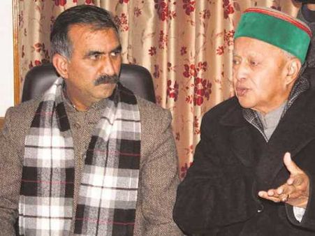 कौन बनेगा कांग्रेस विधायक दल का नेता, वीरभद्र की डिनर पार्टी में नहीं पहुंचे सुक्खू