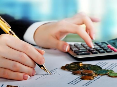 CA IPCC 2017 Exam: दुकानदार का बेटा बना CA, 75.71 अंकों के साथ पूरे भारत में किया टॉप