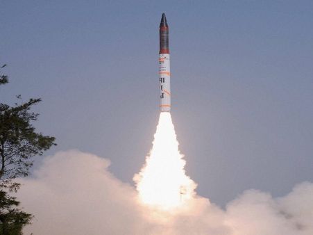 Agni-IV मिसाइल का सफल परीक्षण, जानिए इसकी खूबियां