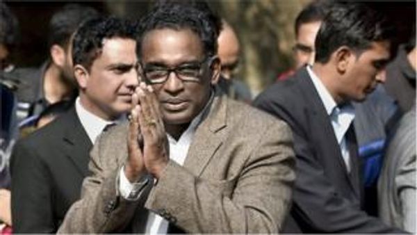 'राष्ट्रीय हित दांव पर हों, तो सामान्य नियम लागू नहीं होते'